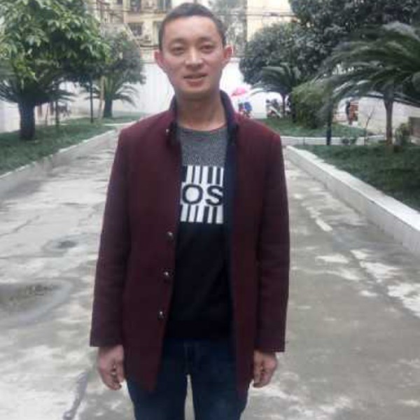 微笑邂逅听话的照片