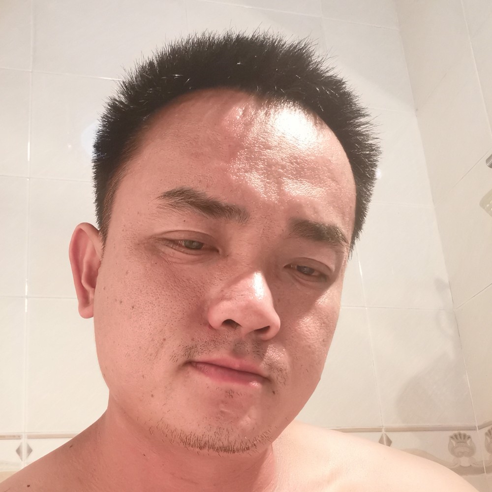 我在人间凑数的照片