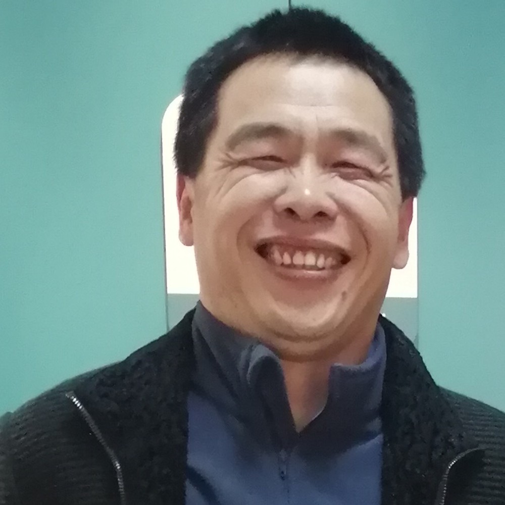 自觉蹁跹镜子的照片