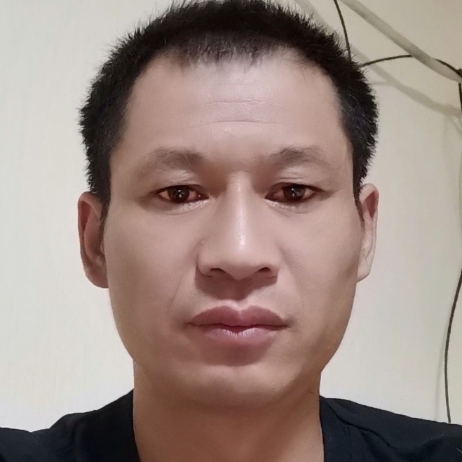 冷傲漫步樱桃的照片