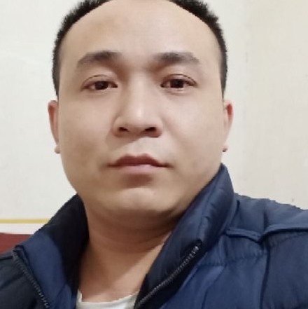 小伟子512的照片