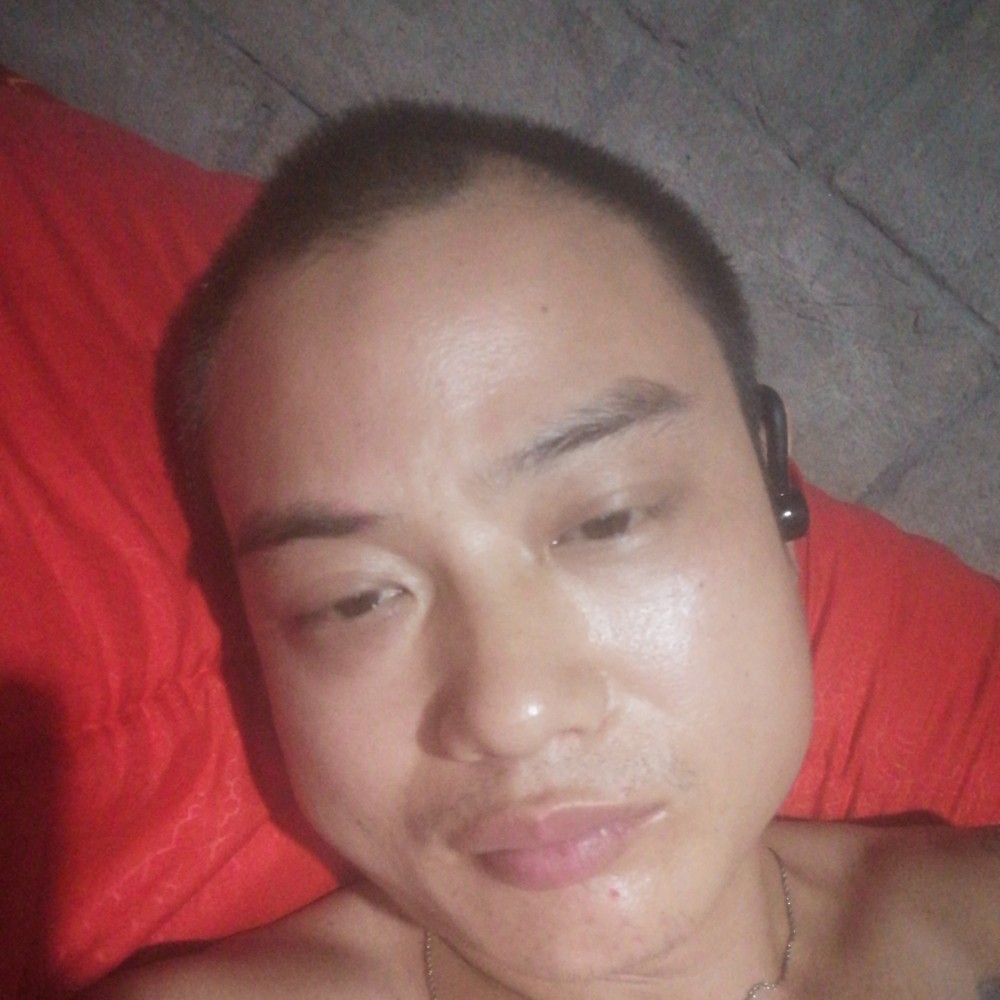 成都的强哥的照片