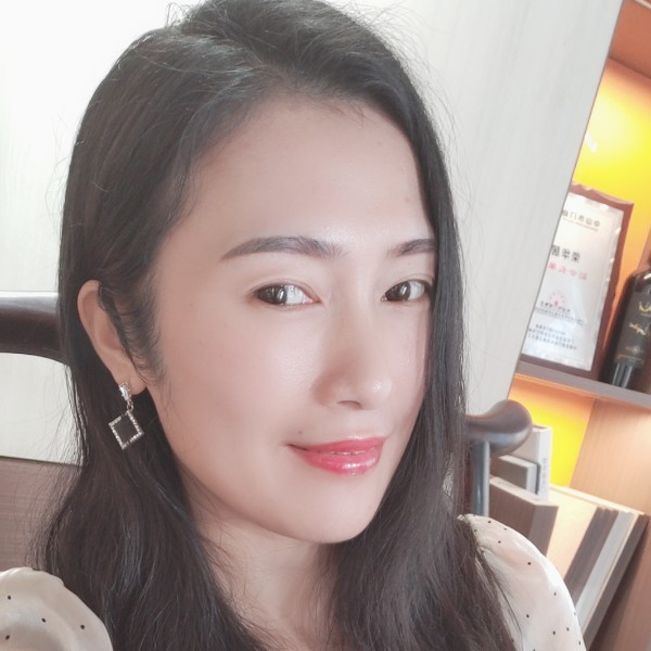 主宰女神的照片