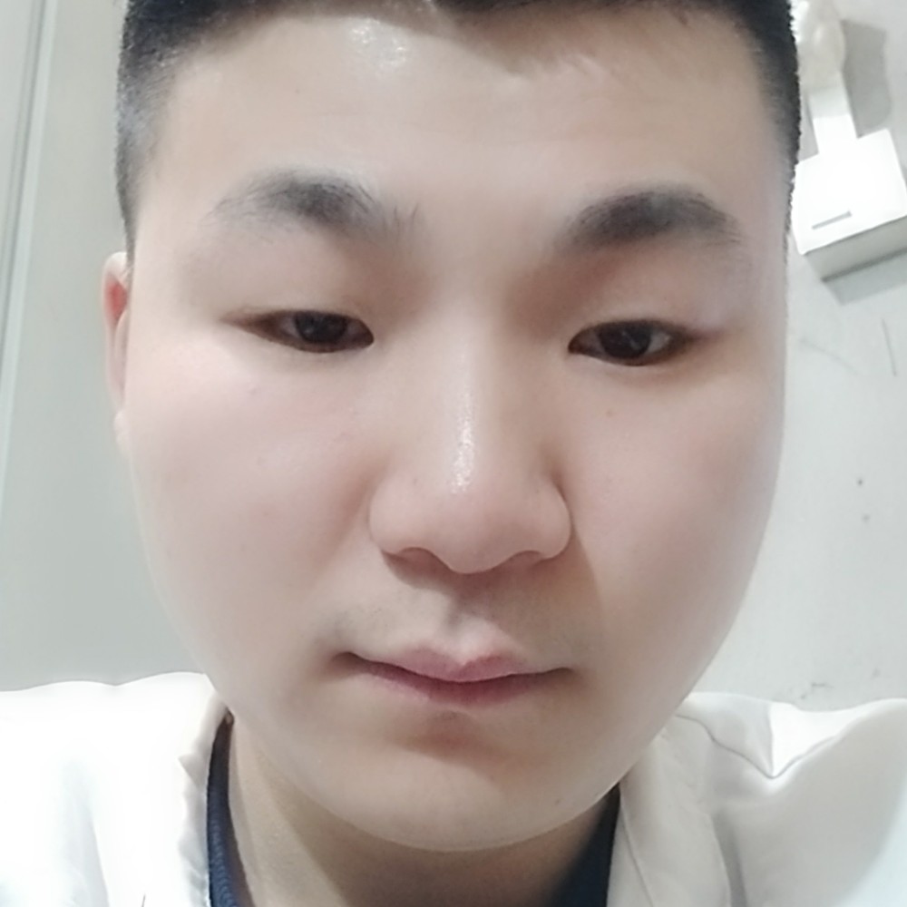 水池失眠的照片