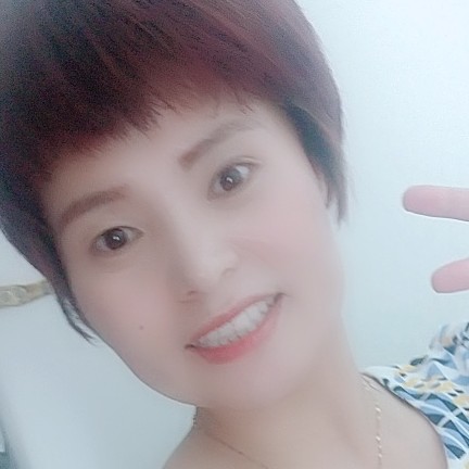 城市魔女的照片