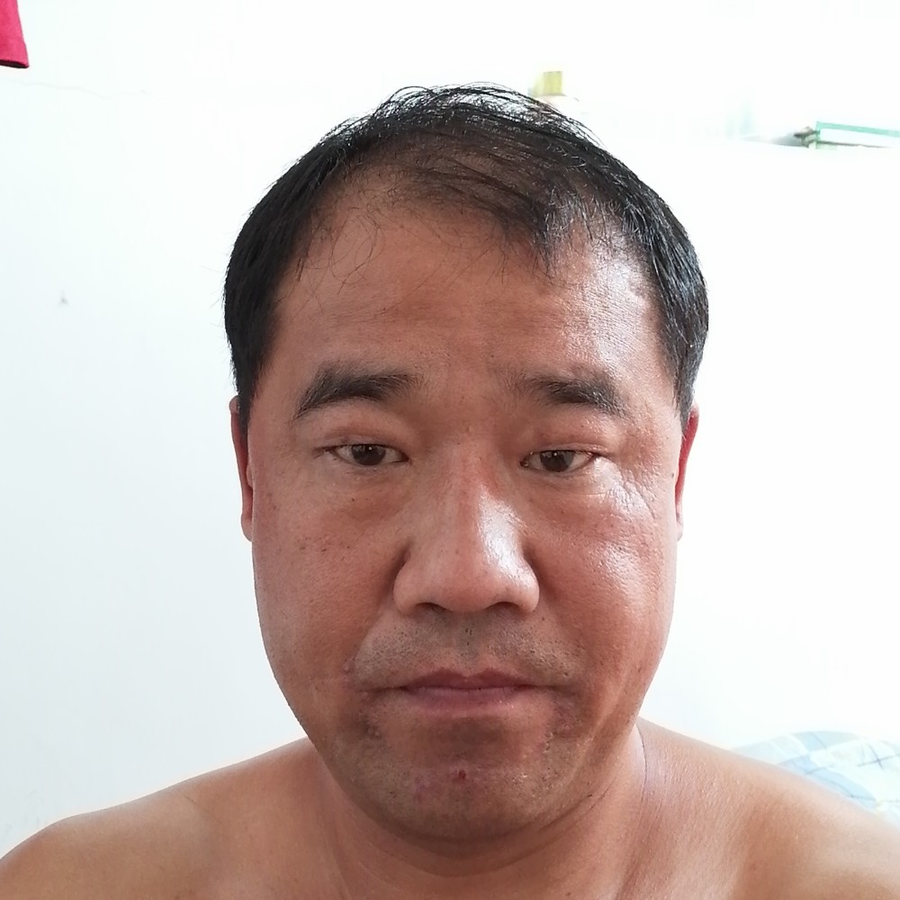 相扶相携的照片
