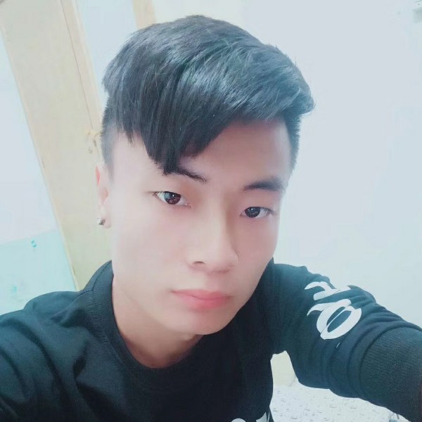 戒指蹙眉孝顺的照片