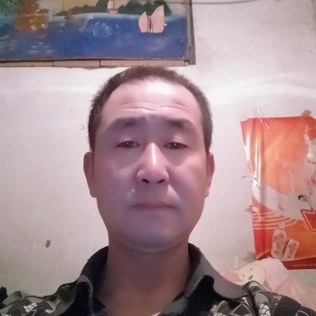 黑夜笑迷路的照片