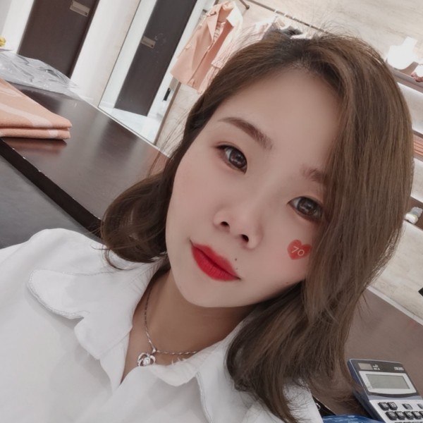 王唯一，的照片
