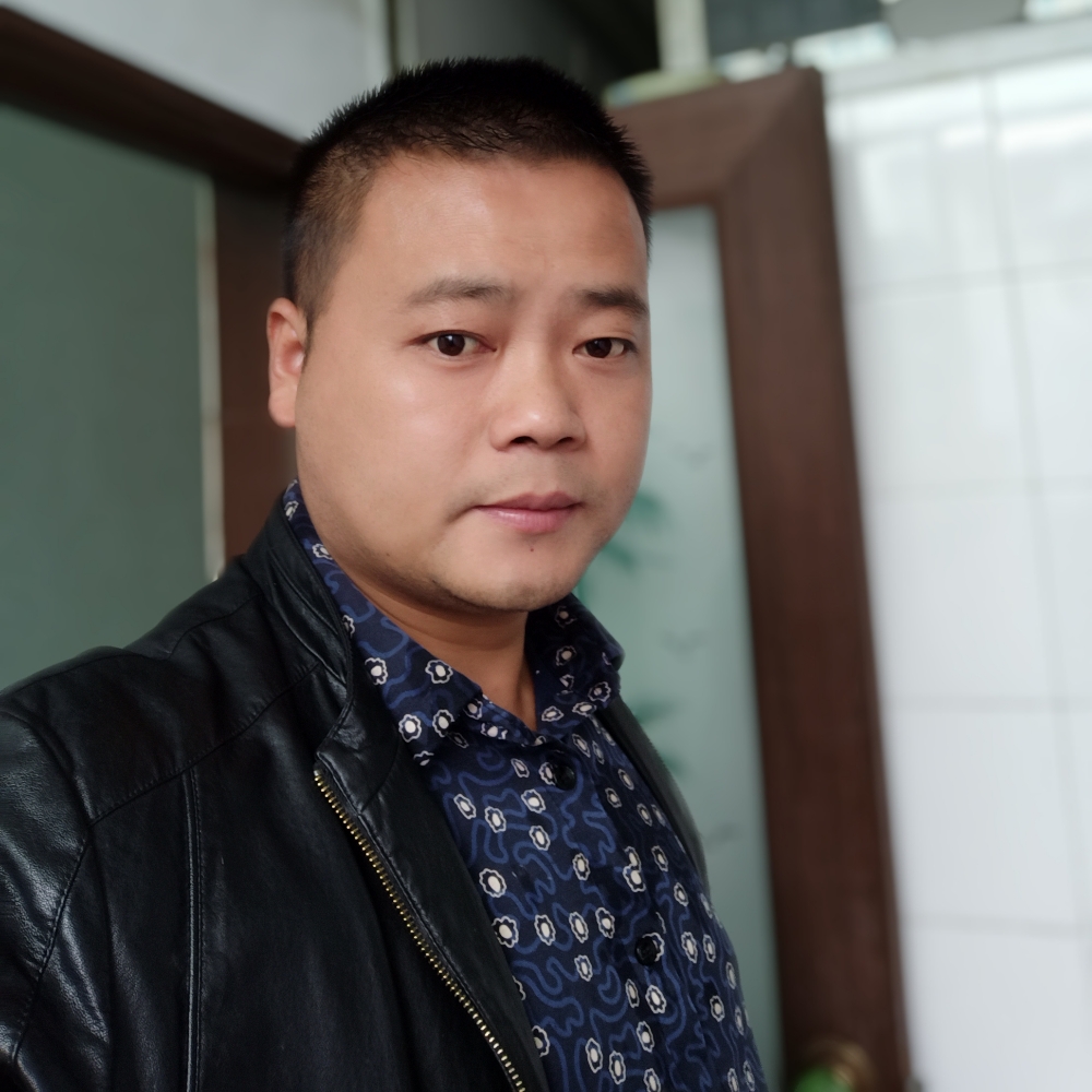 、都市好男人┓的照片