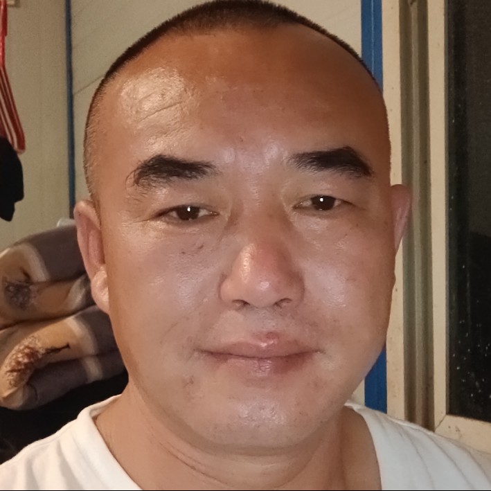 李承富的照片