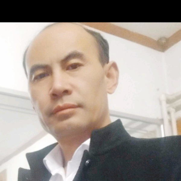 栋骏的照片