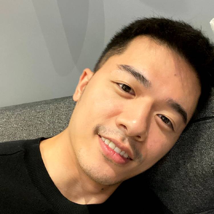 张佳帅的照片