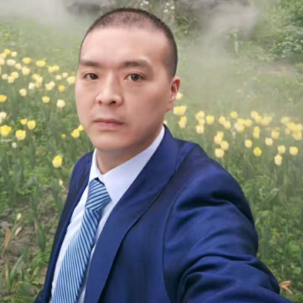 有召归期的照片