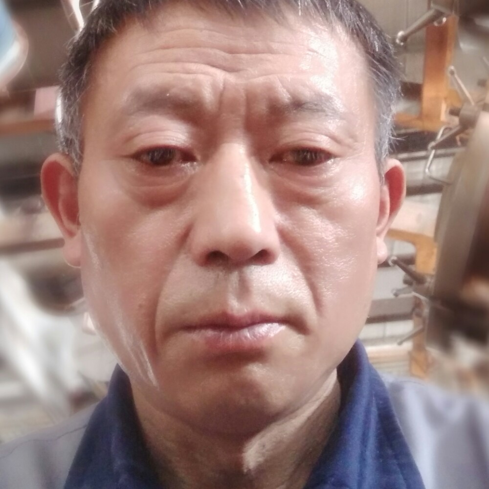 眼神的缥缈的照片