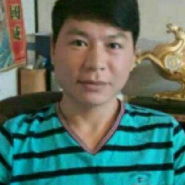 独特帆布鞋的照片
