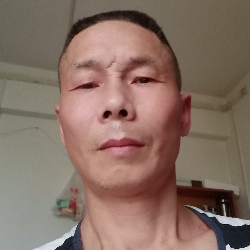 爱笑泪了项链的照片