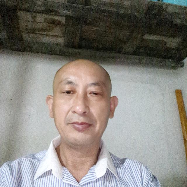 跳跃迎余音的照片