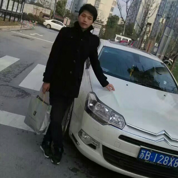 漂亮的她的照片