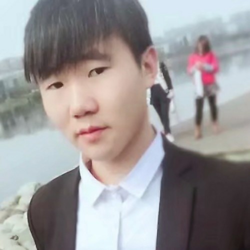缘浅薄雾的照片