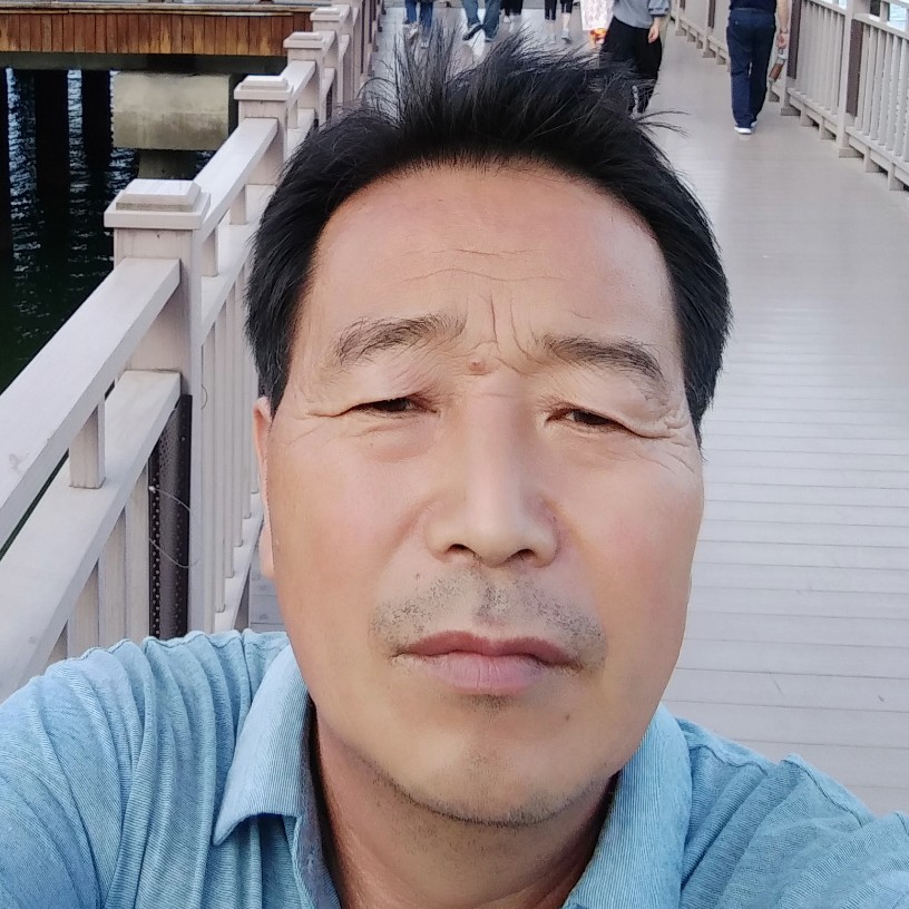 l露的照片