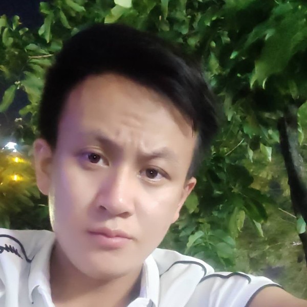 一人漂泊深久的照片
