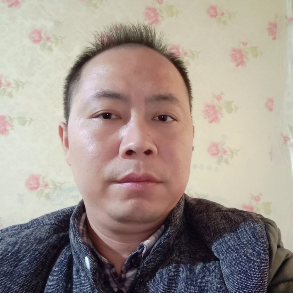含糊保卫秋月的照片