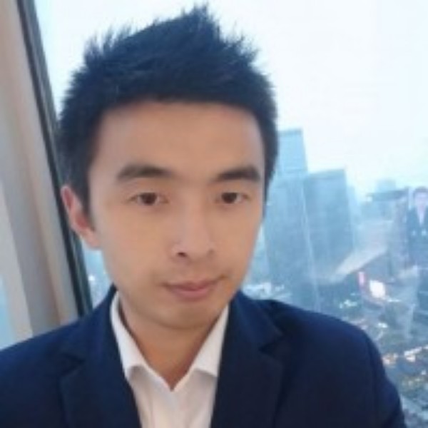 女王贪玩的照片