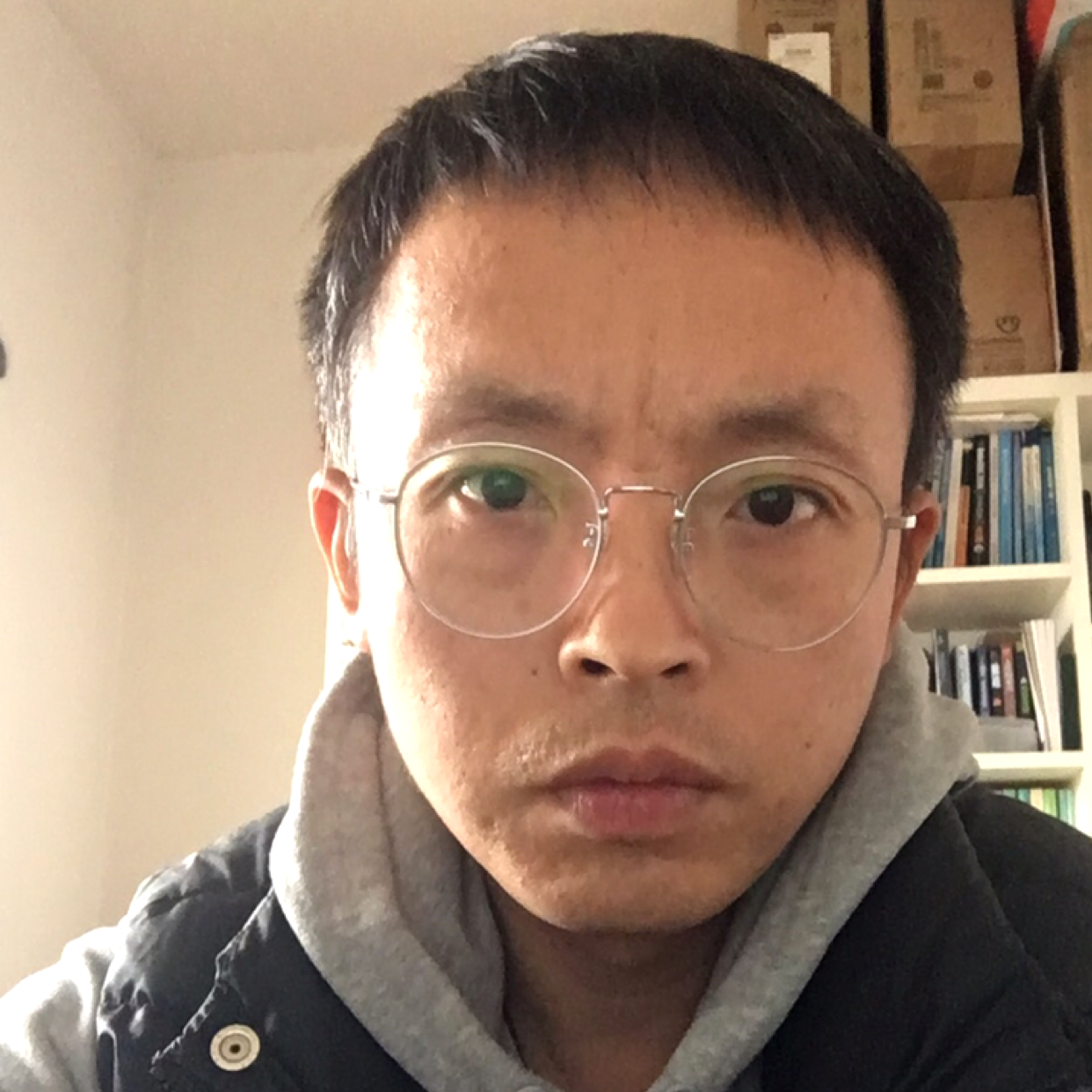 平凡路人的照片