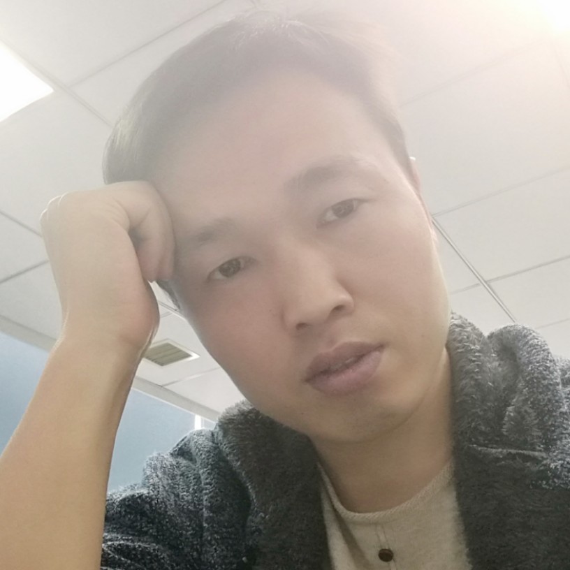 自觉小松鼠小的照片