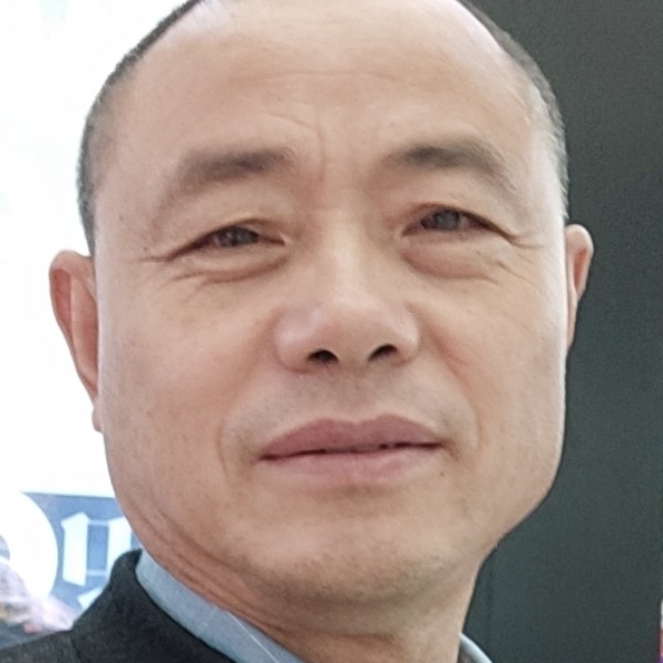 缱绻冷傲的照片