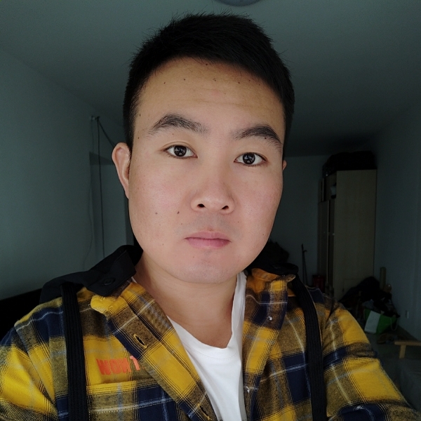 眼睛浅吻寂寞的照片