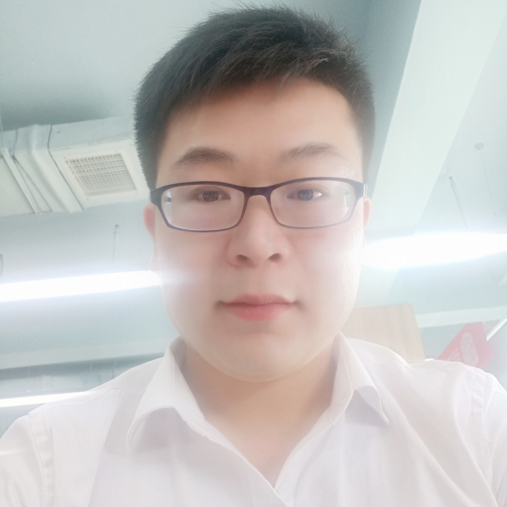 陌炎的照片