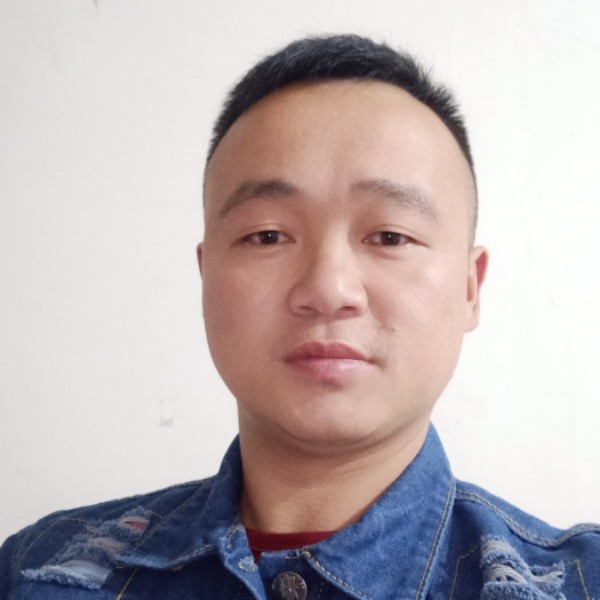 李星雨毅的照片