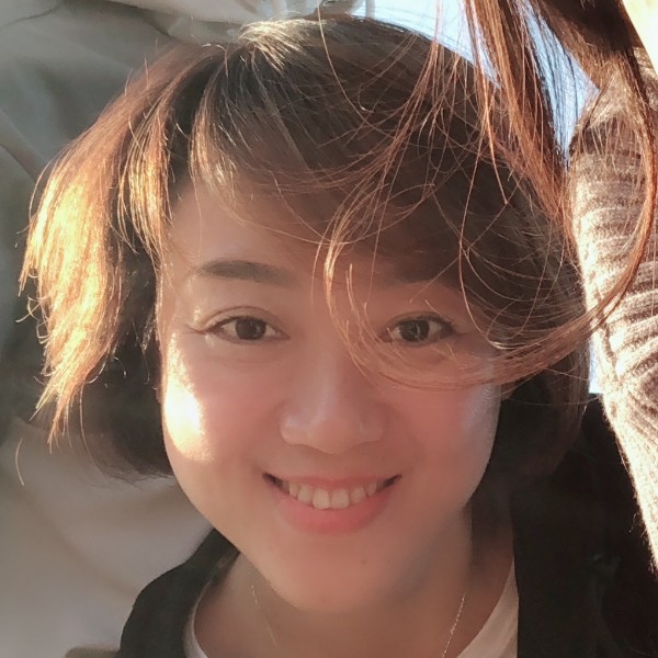 蔓淇的照片