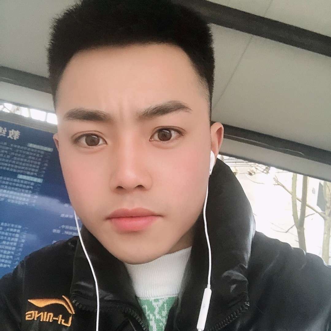 小鳄鱼jes的照片