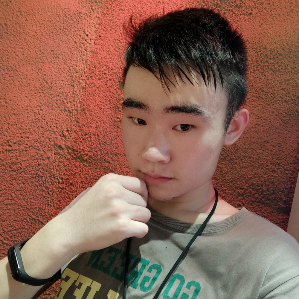 大胆吃醋蛋挞的照片