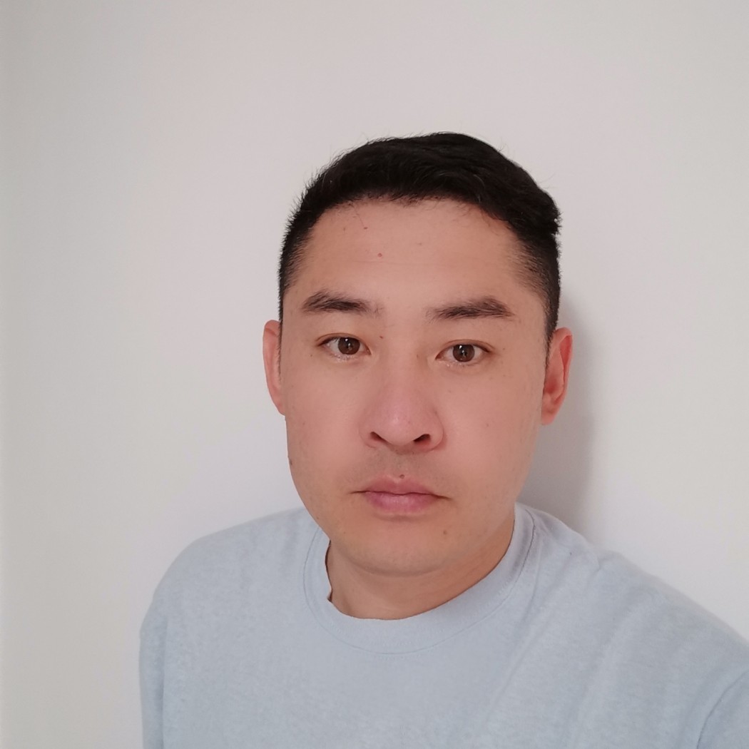 Iny.h的照片