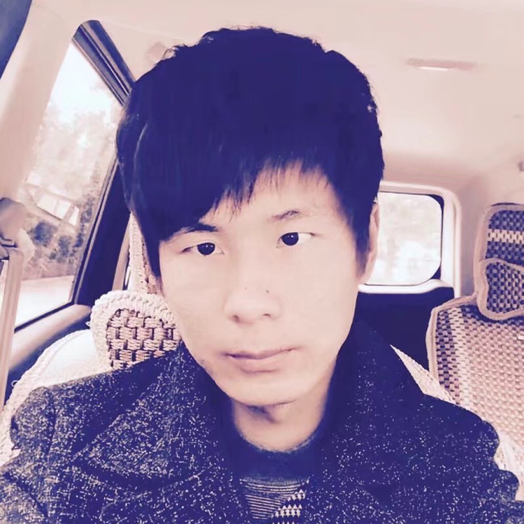 背影里de沉默的照片