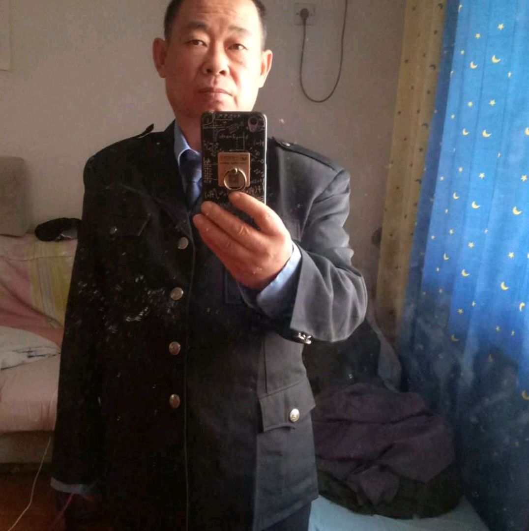 忧心相许尊云的照片