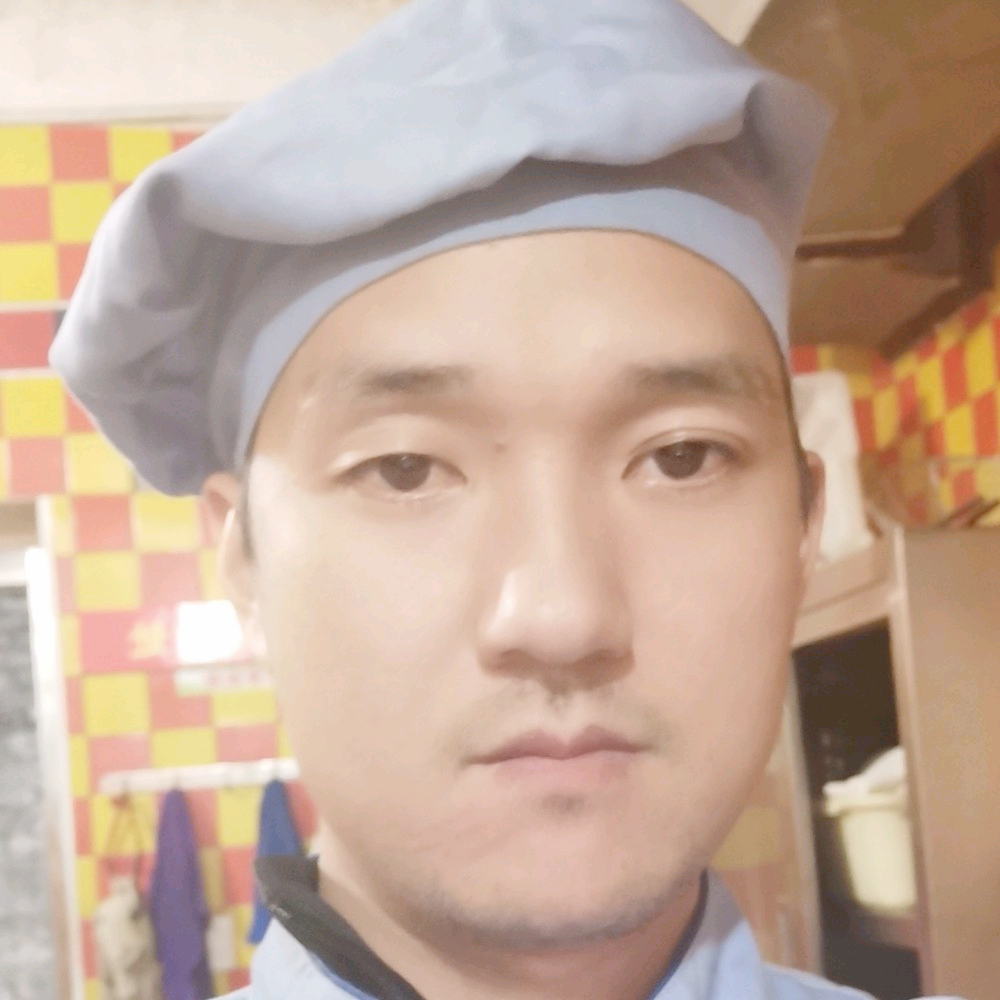 恒恒哈哈哈哈的照片