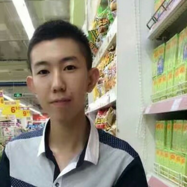 迷离茉莉的照片