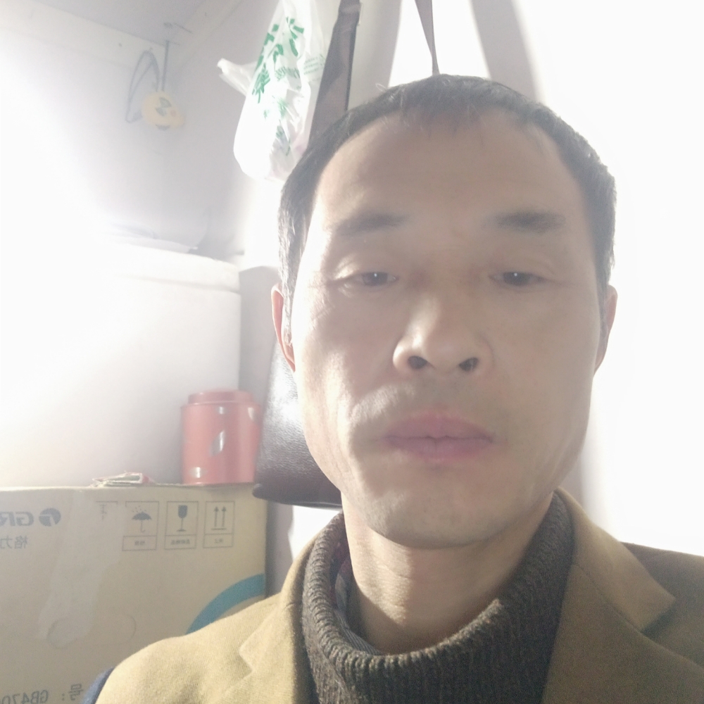 蒋登良的照片