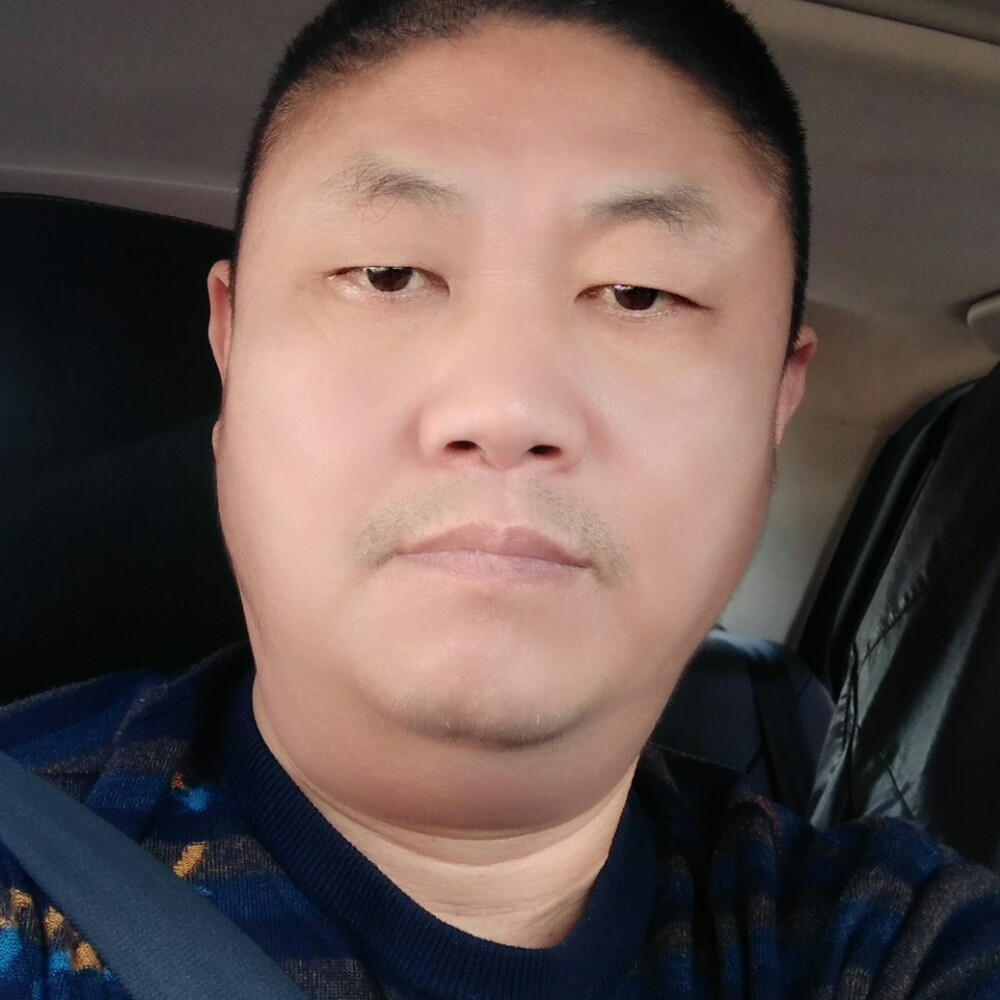 一见你就笑了的照片