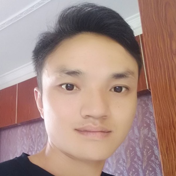 凉笙激昂的照片