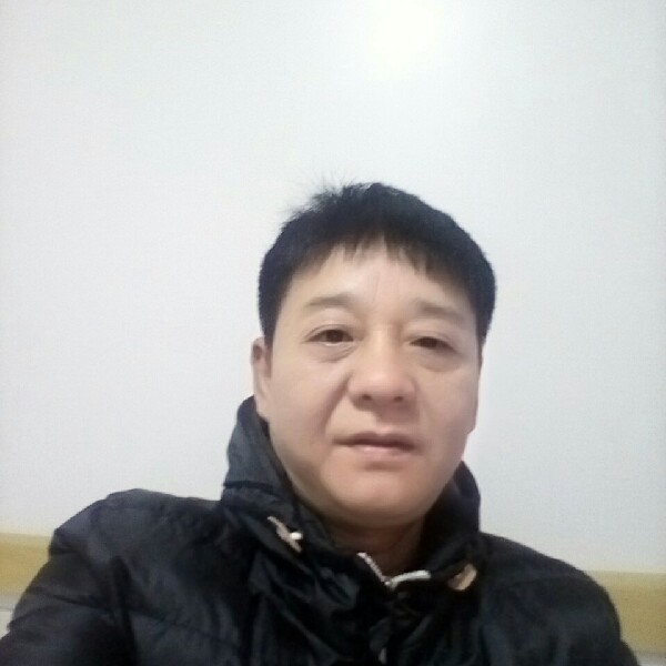 等待某人。的照片