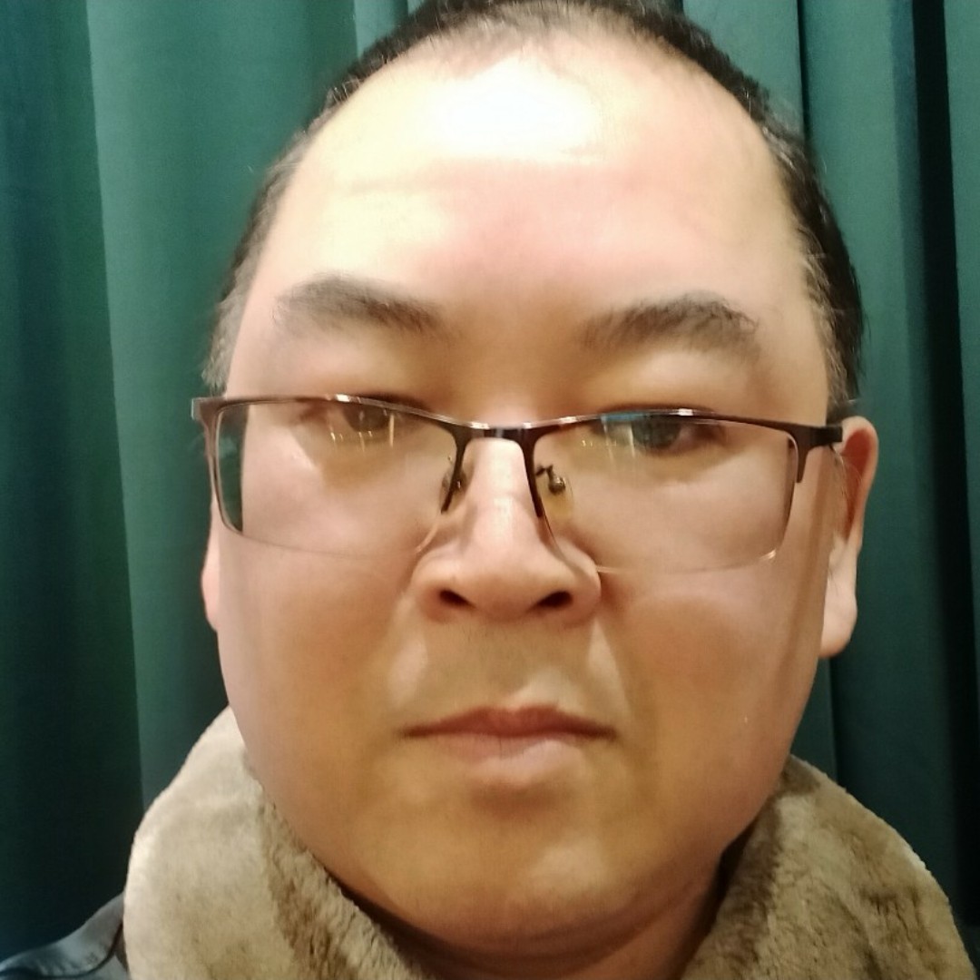独孤依郎的照片