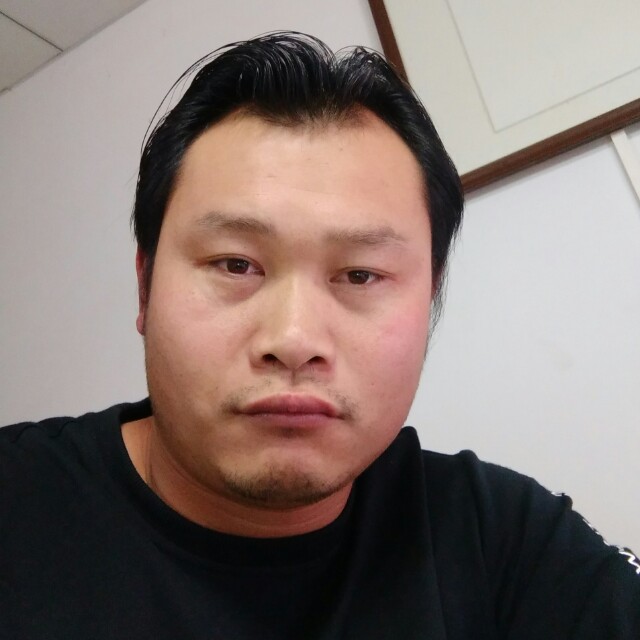 新宾的照片