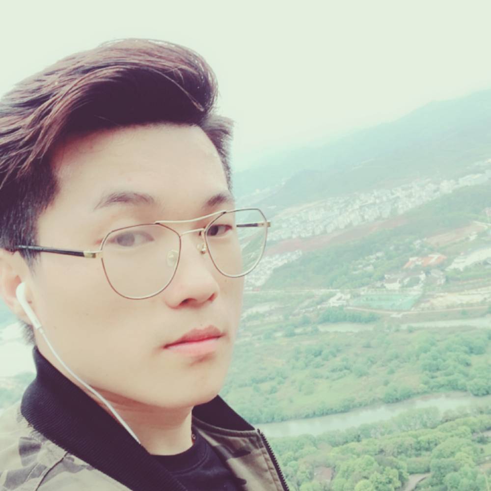 犟。的照片