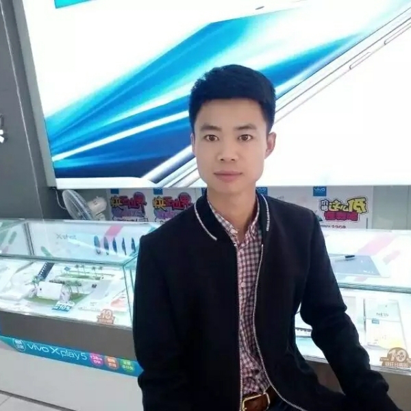 闪闪浅吻樱桃的照片
